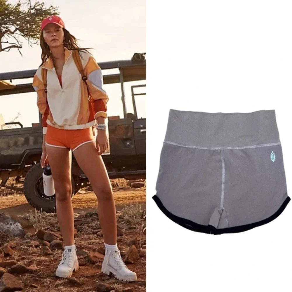 NWOT✨FP MOVEMENT✨- Dip It High Shorts M/L - Picture 1 of 13